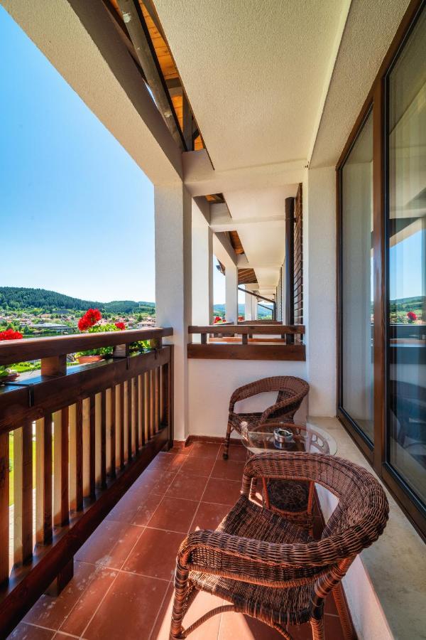 Spa Complex Belchin Spring Exterior foto